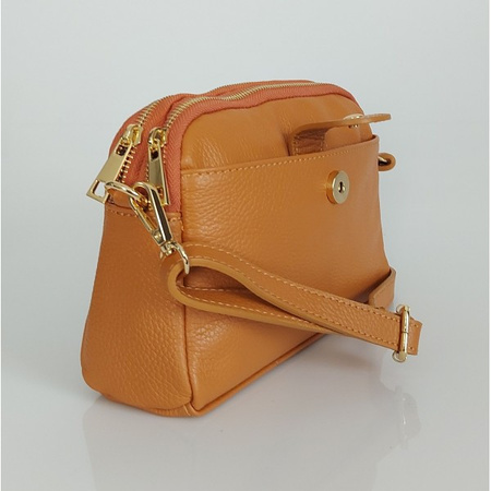 Listonoszka skórzana Vera Pelle Camel z dwiema komorami złotymi okuciami