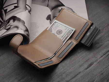 Portfel SOLO Max wykonany z miękkiej w dotyku skóry Italia beżowy