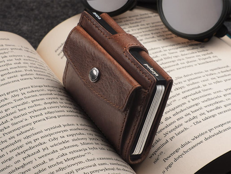 Portfel HIKER Max wykonany z roślinnie garbowanej skóry Nomad brązowy