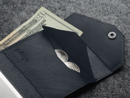 Portfel PORTER Go wykonany z roślinnie garbowanej skóry Nomad granatowy