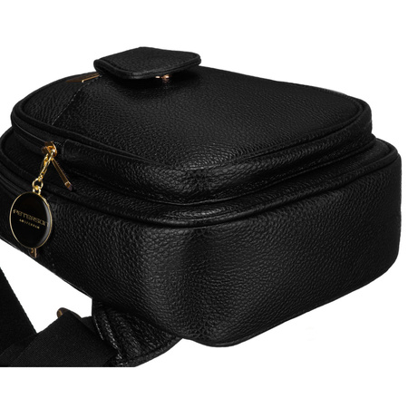Saszetka damska crossbody w czerni - skórzany plecaczek Peterson