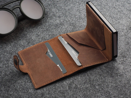 Portfel HIKER wykonany z polerowanej i woskowanej skóry Hunter koniak