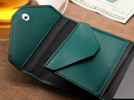 Portfel PORTER Go wykonany z miękkiej w dotyku skóry Italia zielony