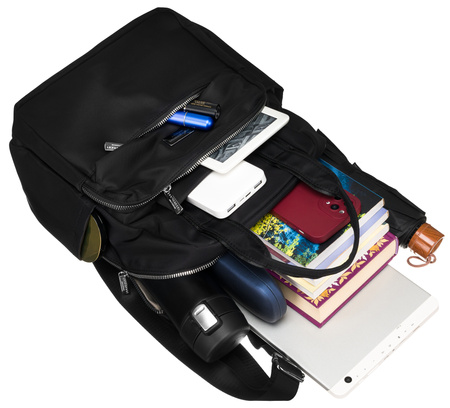 Elegancki plecak damski miejski w czarnym kolorze - Peterson