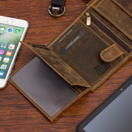 Portfel męski pionowy Wild Tiger RFID - ciemnobrązowy