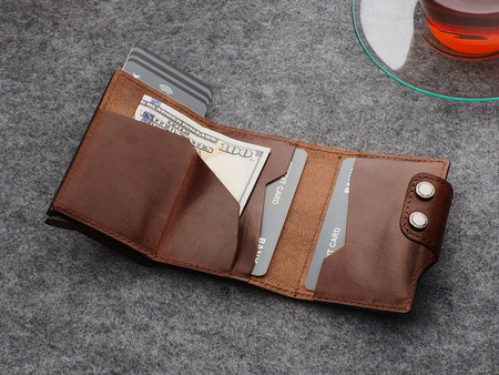 Portfel DOPPIO wykonany ze skóry Nomad brązowy