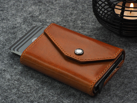 Portfel PORTER Go wykonany z roślinnie garbowanej skóry Nomad koniak