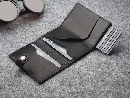 Portfel HIKER - CHIC Decor wykonany z garbowanej skóry Nomad czarny