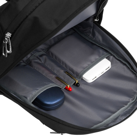 Plecak miejski Peterson z przegrodą na laptopa, czarny nylonowy
