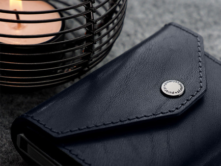 Portfel PORTER Go wykonany z roślinnie garbowanej skóry Nomad granatowy