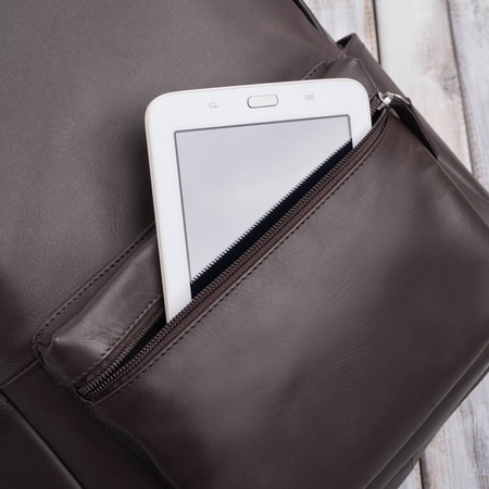 Plecak skórzany unisex do laptopa 15.6" Paolo Peruzzi E-29-BR