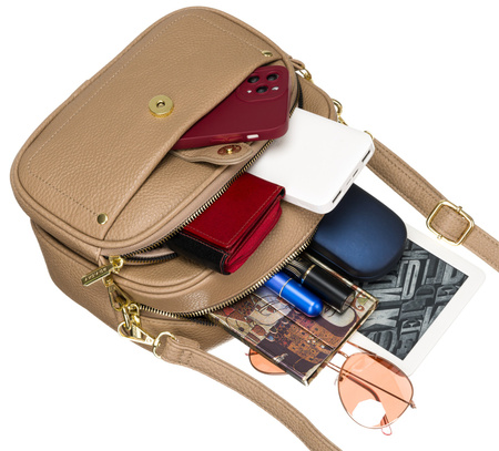 Torebka crossbody z nerką - Idealny wybór na każdą okazję!