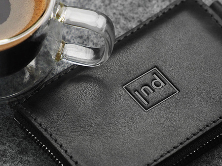 Portfel OLDTIMER SLIM wykonany z roślinnie garbowanej skóry Nomad czarny