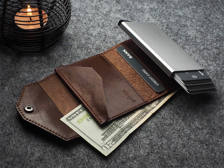 Portfel PORTER Go wykonany z roślinnie garbowanej skóry Nomad brązowy