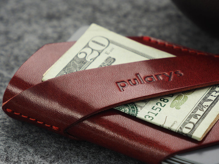 Portfel NAMIB wykonany z roślinnie garbowanej skóry Nomad czerwony