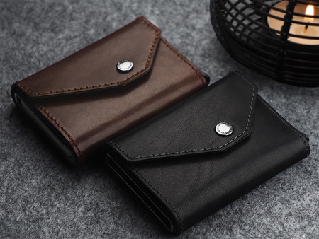 Portfel PORTER Go wykonany z roślinnie garbowanej skóry Nomad brązowy