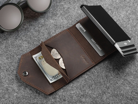 Portfel PORTER Go wykonany z woskowanej skóry Hunter brązowy