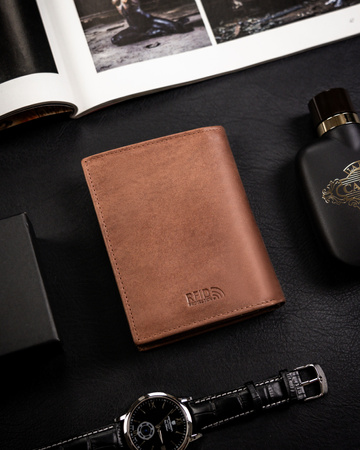 Portfel męski Peterson z naturalnej skóry - duży, pionowy, RFID