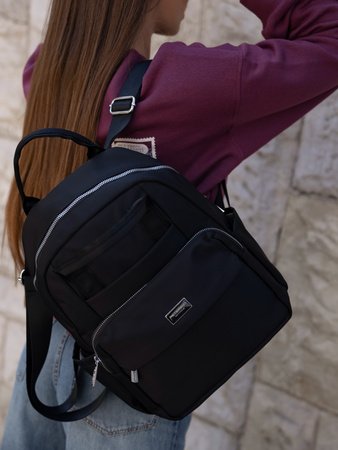 Elegancki plecak damski miejski w czarnym kolorze - Peterson