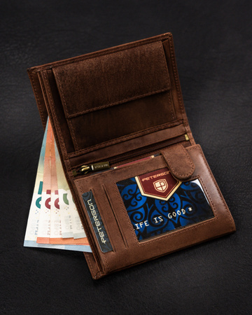 Portfel męski skórzany Peterson w kolorze jasnego brązu, duży i praktyczny