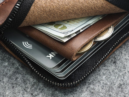 Portfel OLDTIMER wykonany z roślinnie garbowanej skóry Nomad brązowy