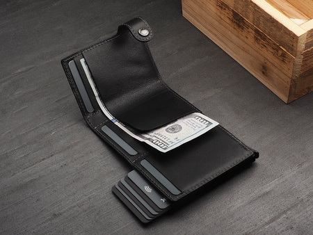 Portfel SOLO wykonany z roślinnie garbowanej skóry Nomad czarny