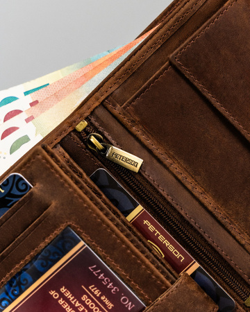 Duży, pionowy portfel męski ze skóry naturalnej - Peterson