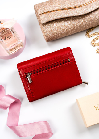 Portfel damski skórzany Rovicky w czerwonym kolorze i RFID