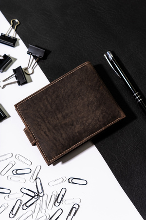 Duży portfel męski z nubukowej skóry naturalnej - Buffalo Wild