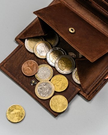 Portfel męski skórzany w pionie Peterson - duży, elegancki i praktyczny