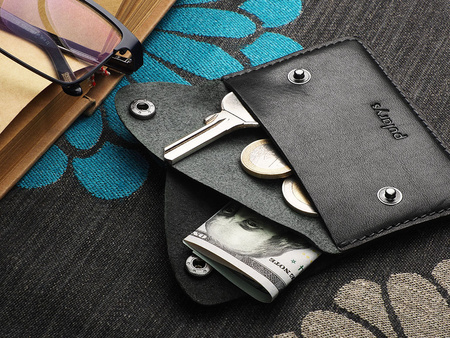 Portfel RETRO wykonany z roślinnie garbowanej skóry Nomad czarny