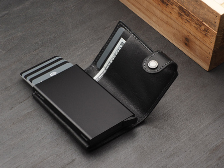 Portfel SOLO Max wykonany z roślinnie garbowanej skóry Nomad czarny