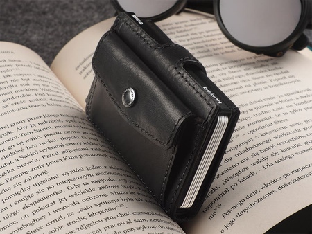 Portfel HIKER Max wykonany z roślinnie garbowanej skóry Nomad czarny