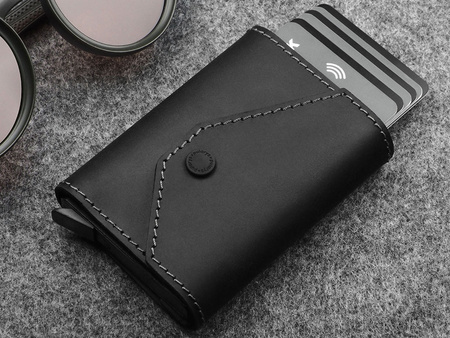 Portfel PORTER Go wykonany z woskowanej skóry Hunter czarny