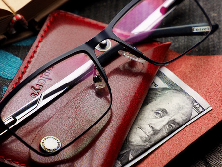 Portfel RETRO wykonany z roślinnie garbowanej skóry Nomad czerwony