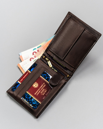 Portfel męski skórzany z tłoczeniem i RFID - Peterson ciemny brązowy