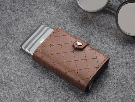 Portfel HIKER - CHIC Decor wykonany z garbowanej skóry Nomad brązowy