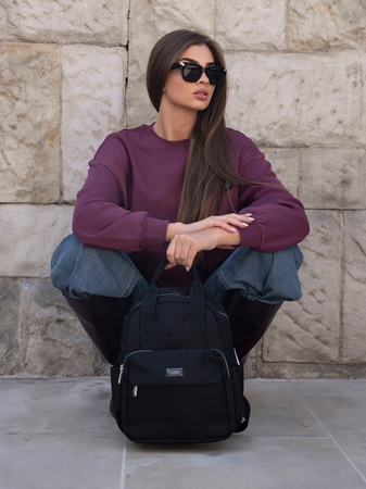 Elegancki plecak damski miejski w czarnym kolorze - Peterson