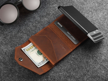 Portfel PORTER Go wykonany z woskowanej skóry Hunter koniak