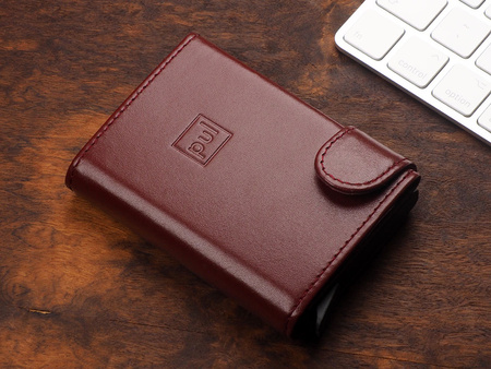 Portfel SOLO wykonany z miękkiej w dotyku skóry Italia wiśniowy