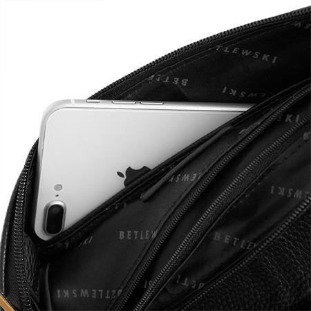 Elegancka kopertówka REESE czarny