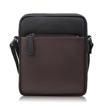 Saszetka męska skórzana na ramię z toczeniem typu carbon brązowa Paolo Peruzzi AL-19-BR