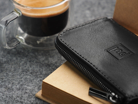 Portfel OLDTIMER SLIM wykonany z roślinnie garbowanej skóry Nomad czarny