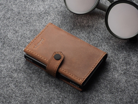 Portfel HIKER wykonany z polerowanej i woskowanej skóry Hunter koniak