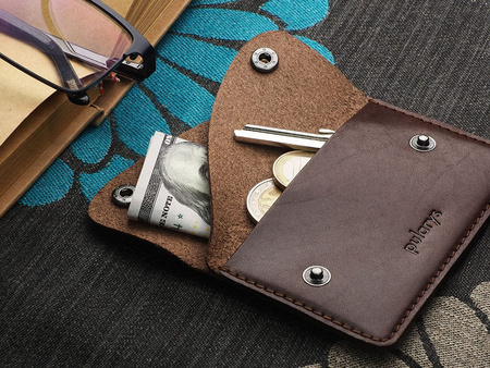 Portfel RETRO wykonany z roślinnie garbowanej skóry Nomad brązowy