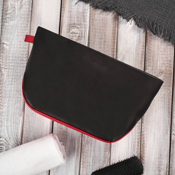 Kosmetyczka damska skórzana podróna z czerwonymi elementami Paolo Peruzzi AY-13-BL