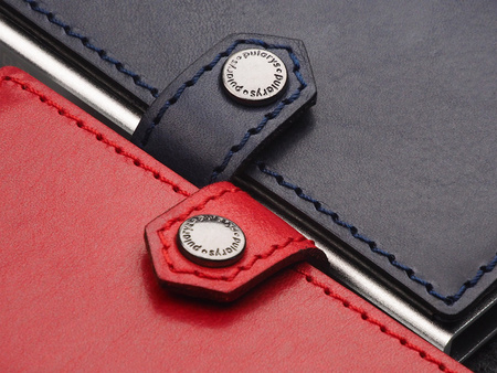 Portfel EASY WALLET wykonany z garbowanej skóry Nomad czerwony