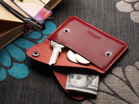 Portfel RETRO wykonany z roślinnie garbowanej skóry Nomad czerwony