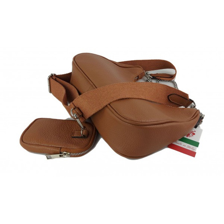 Włoska listonoszka, przewieszka ,Vera Pelle srebrne okucia ,szeroki pasek, Camel VP742C