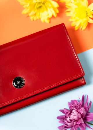 Portfel damski czerwony z RFID - elegancka skórzana torebka Peterson